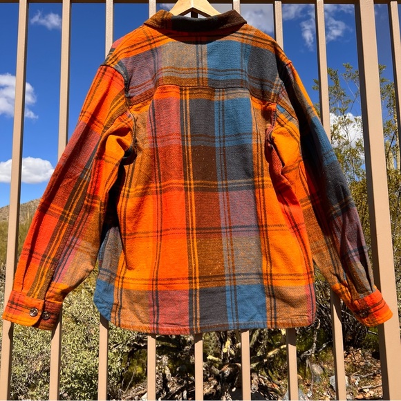 ⬇️NWT Urban Outfitters BDG Mens Plaid Overshirt Size L Color Red/Rouge (On Tag) - Picture 5 of 14